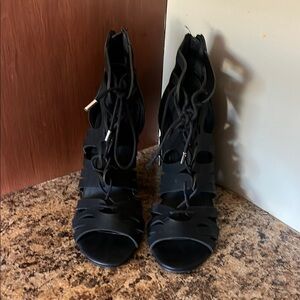 Chic Black Lace-Up Women's Heels-